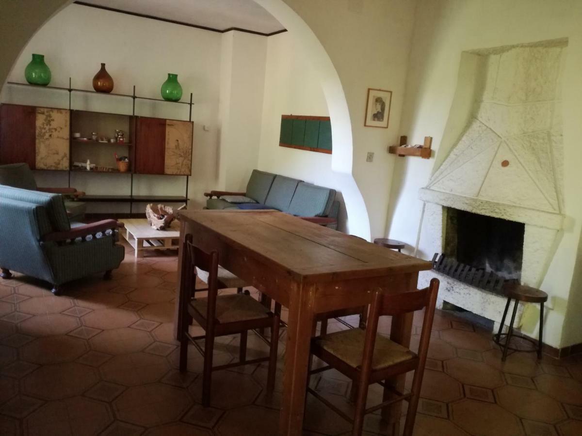诺尔马 Casa La Calicchia旅馆 外观 照片