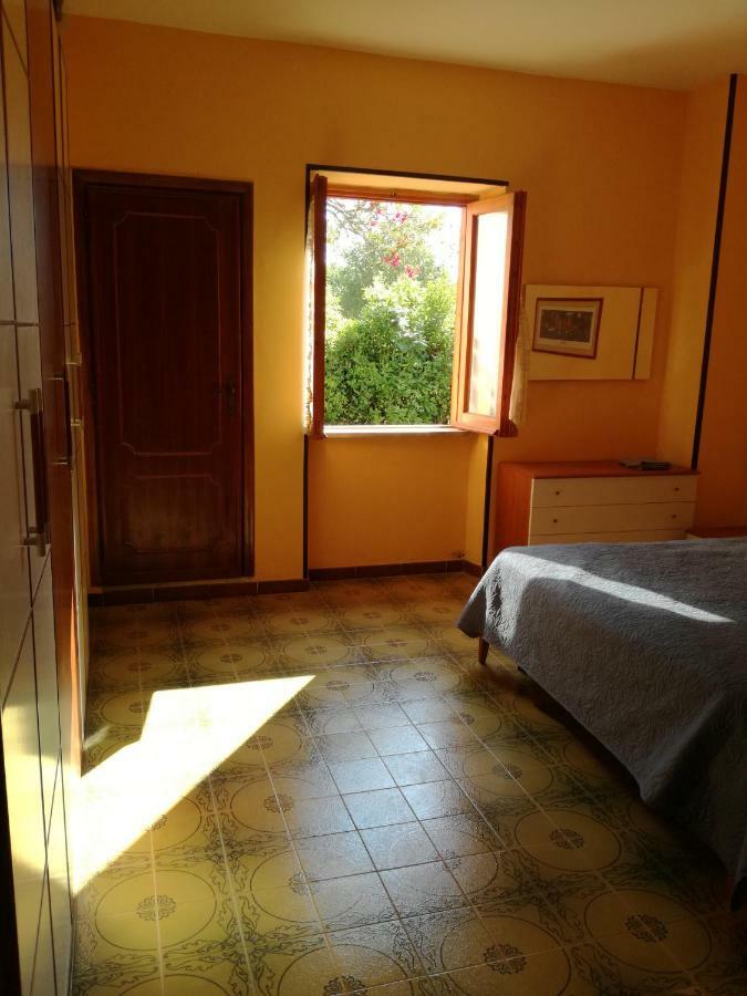 诺尔马 Casa La Calicchia旅馆 外观 照片