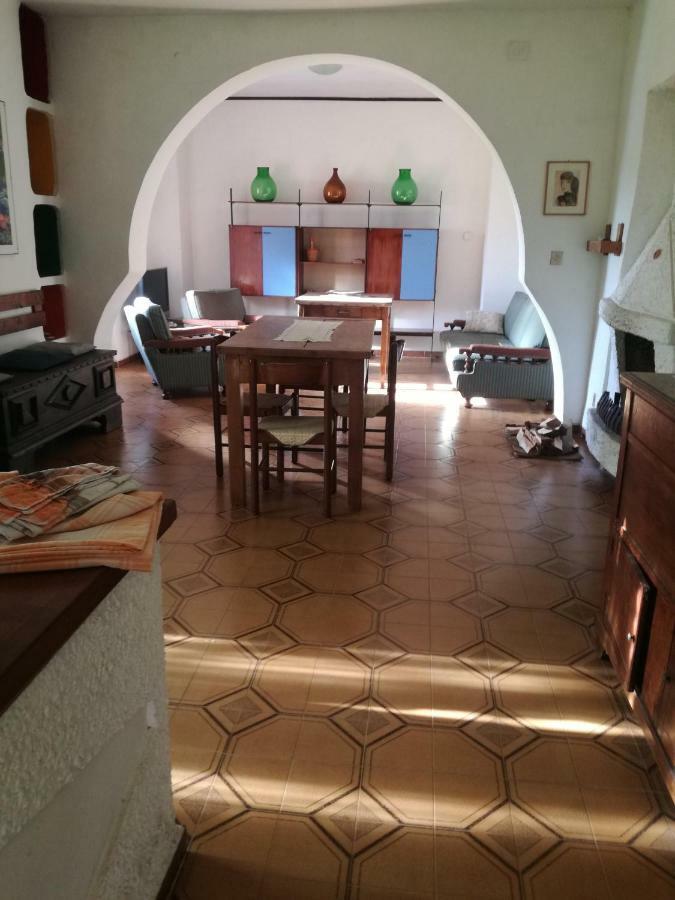 诺尔马 Casa La Calicchia旅馆 外观 照片